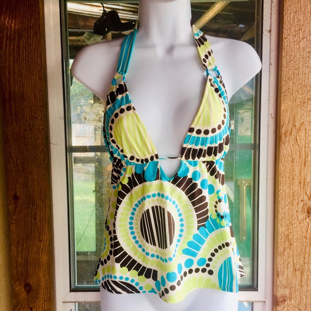 IT’S A SWIMSUIT AND A TOP IN ONE IN FT WORTH TX 03 - Picture 4 of 8